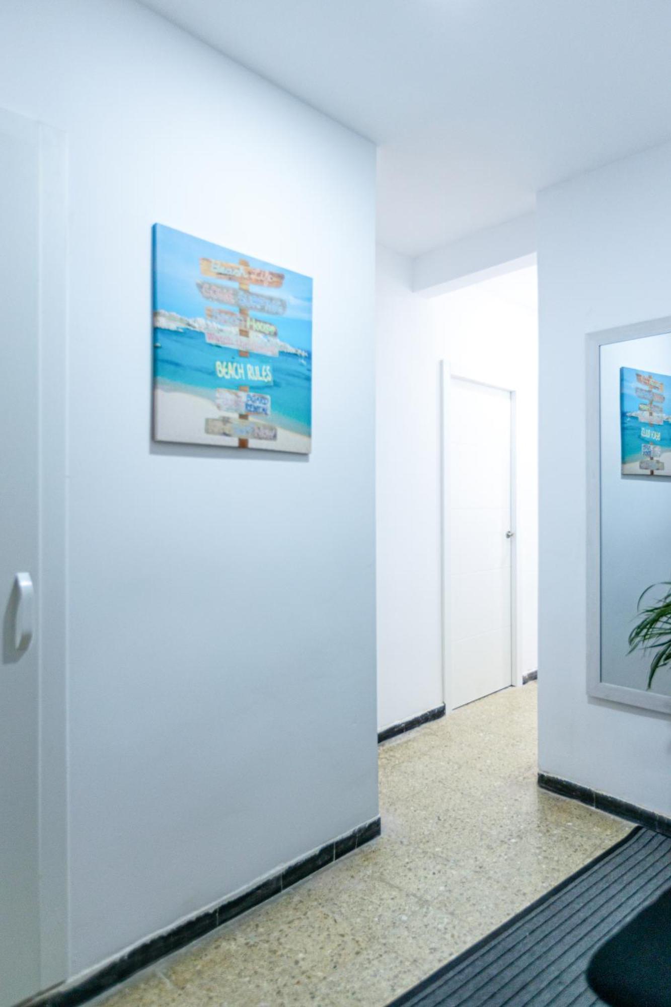 New Beach Apartments Alicante Luaran gambar